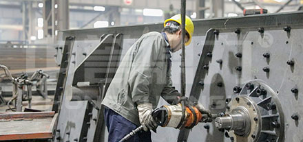 ��ӺY���b���a