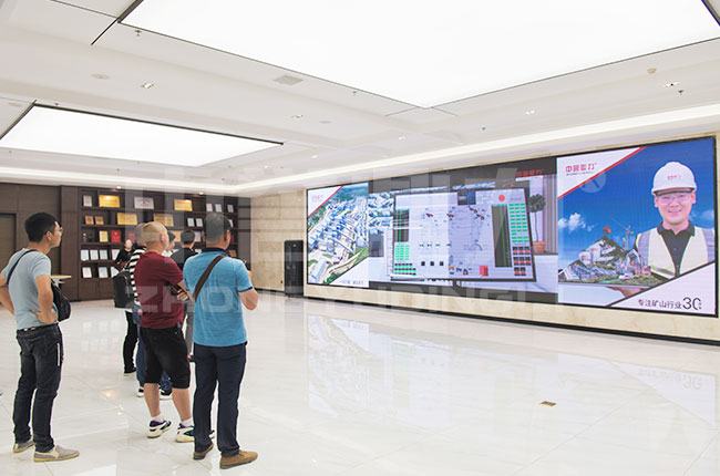 ���u�����N�۾W�j