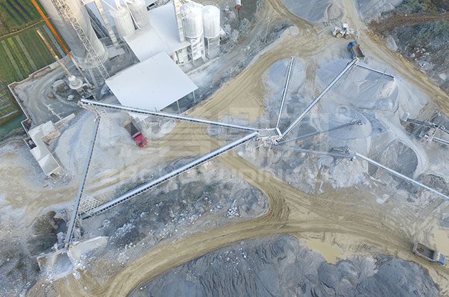 �����r���a��