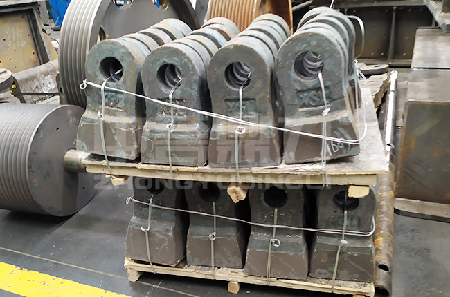 石灰石粉碎機錘頭材質