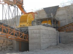 破碎機生產設備開機時需要注意的事項