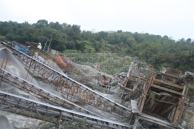 ����α����ļ�ʯ�����a(ch��n)�����������a(ch��n)?