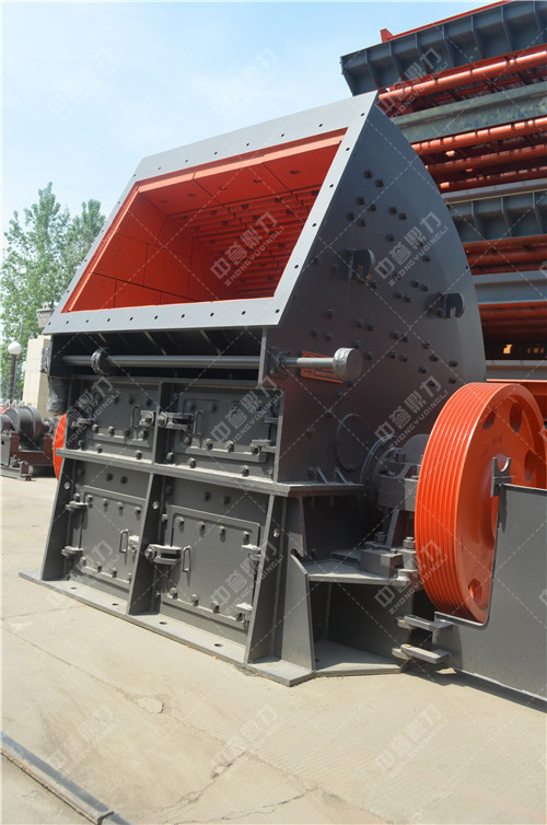 石材破碎機(jī)材料質(zhì)量對使用壽命有直接影響