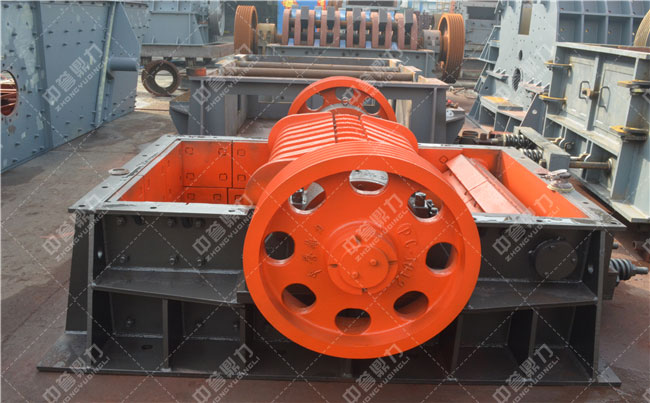 錘式碎石機_錘擊式碎石機_錘破碎石機軸承發熱的原因(一)