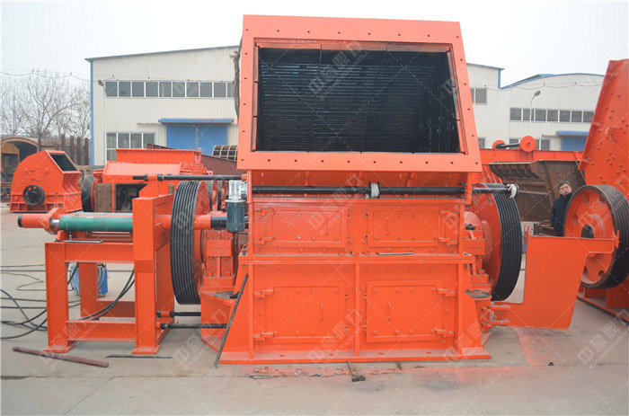 PC0910型錘式破碎機(jī)-河南鼎力破碎機(jī)