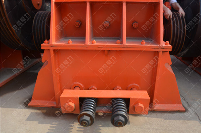 PC1012型錘式破碎機