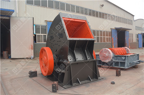 河南鼎力PCZ1510錘式破碎機