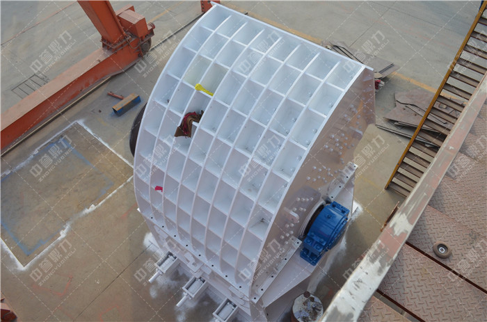 河南鼎力PCZ2125錘式破碎機