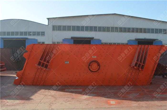 礦山振動篩設備